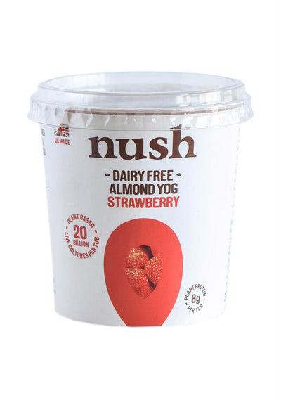 Almond M*lk Yoghurt Stawberry 350g